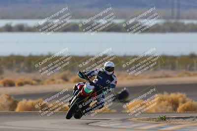 media/Dec-18-2022-SoCal Trackdays (Sun) [[8099a50955]]/Turn 14 (940am)/